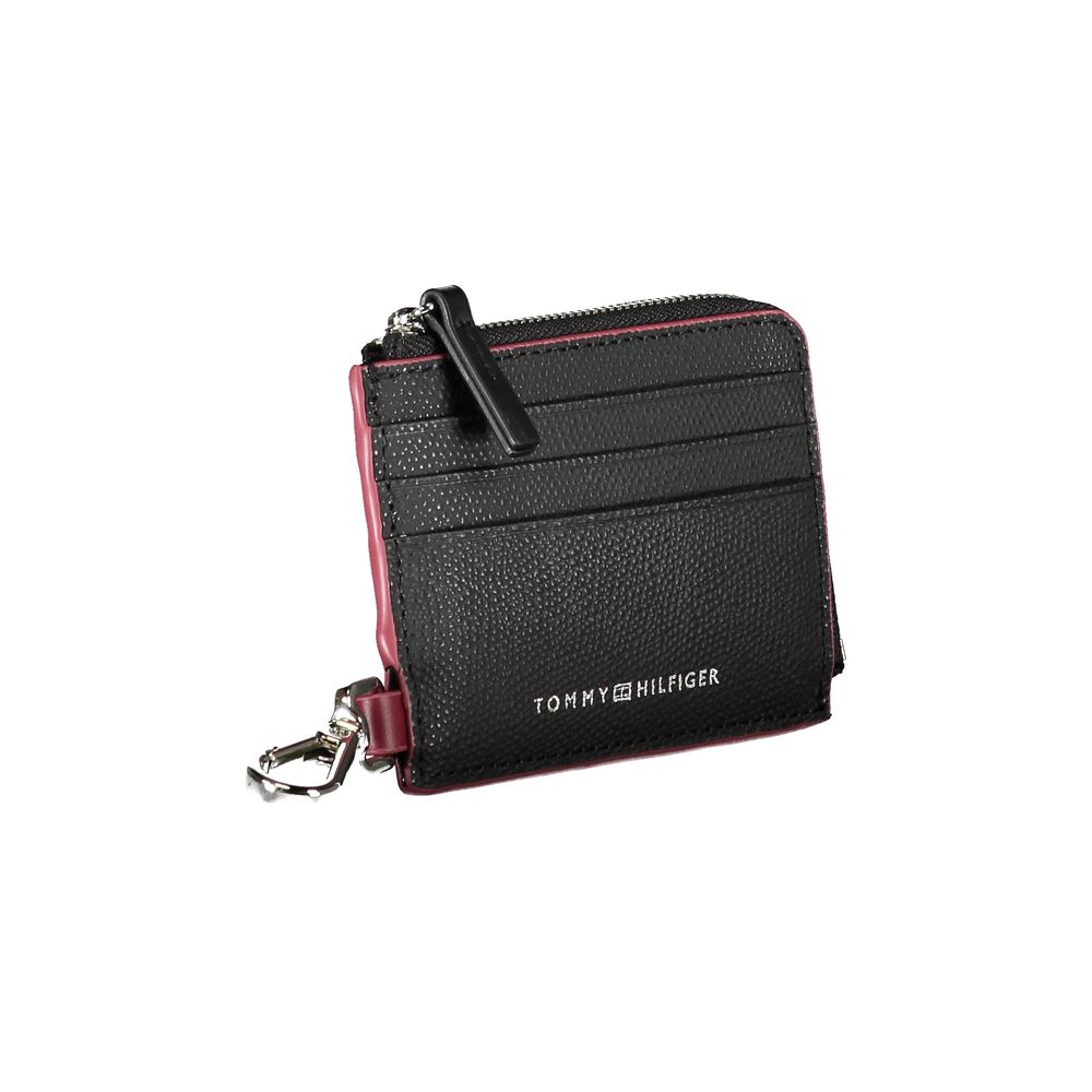 Cardholder Wallet by Tommy Hilfiger for men in leather black presents a refined silhouette, artfully capturing the essence of the Leather Cardholder Wallet design with sophisticated card-organization for a refined look.