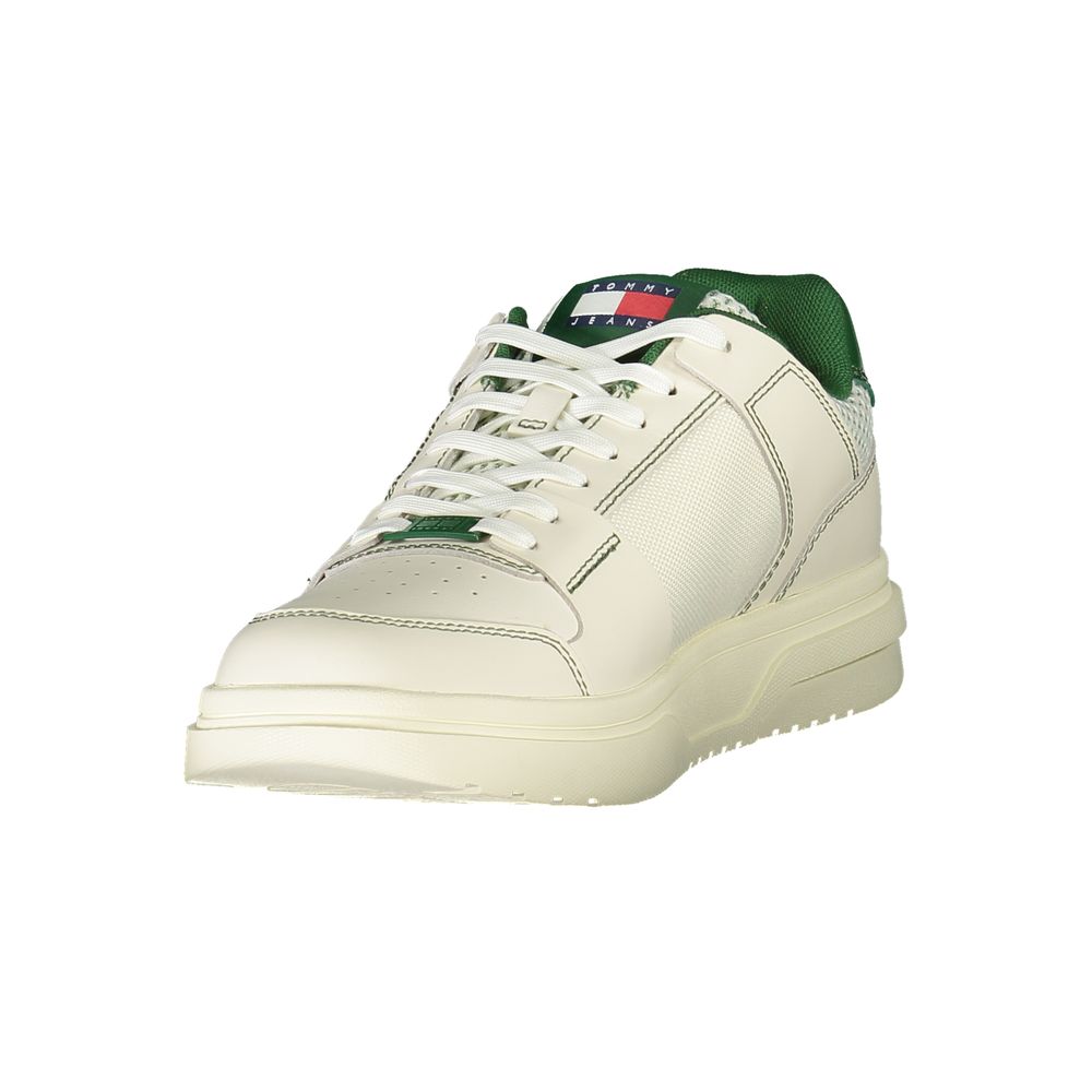 Sneakers by Tommy Hilfiger for men in polyester polyethylene leather green features an sumptuous design from the Men's Fashion Polyester Polyethylene Leather Sneakers collection, highlighting a sumptuous fashion style for a premium, high-fashion look.