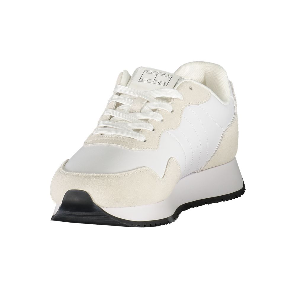 Sneakers by Tommy Hilfiger for men in polyester polyethylene leather white features an sumptuous silhouette, showcasing the premium Men's Fashion Polyester Polyethylene Leather Sneakers in a sumptuous fashion style that offers a sumptuous finish for refined style.