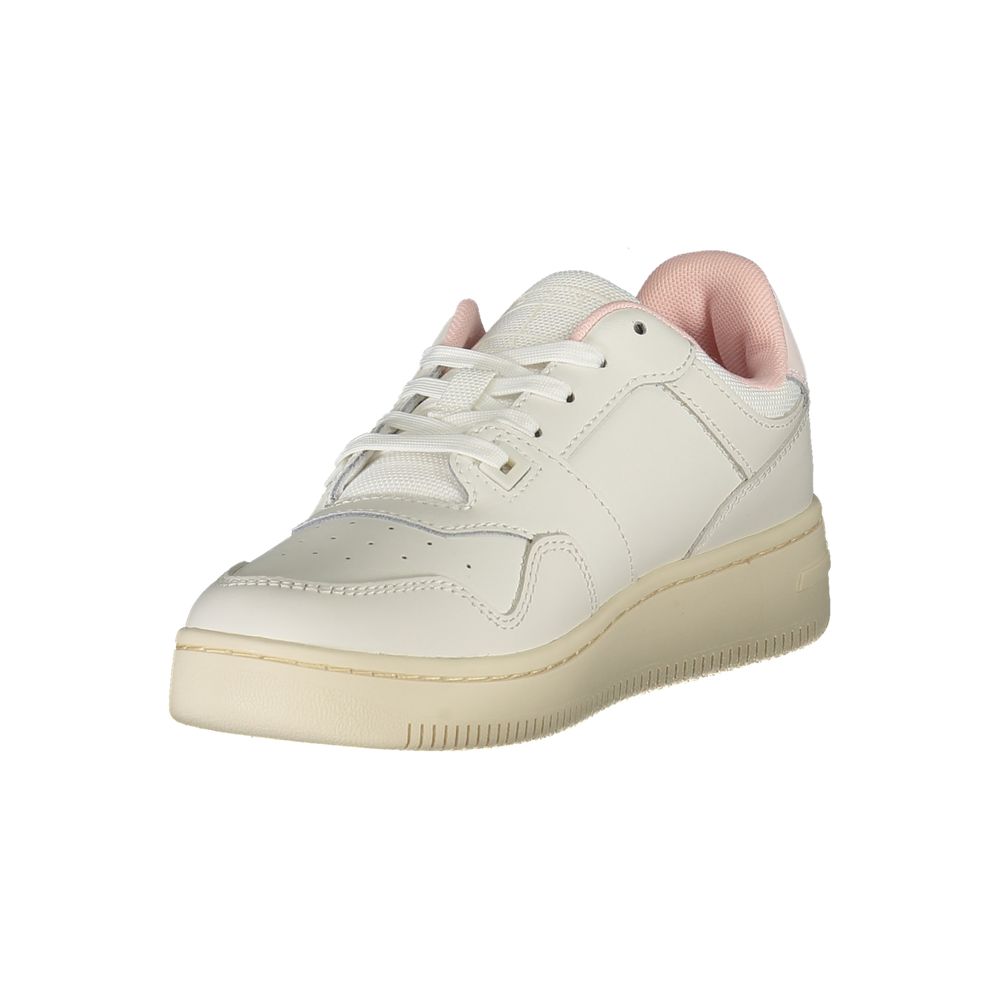 Sneakers by Tommy Hilfiger for women in polyester polyethylene leather pink & white presents a sumptuous silhouette as Women's Fashion Polyester Polyethylene Leather Sneakers, expertly defined by a sumptuous fashion style for a sumptuous, high-fashion look.