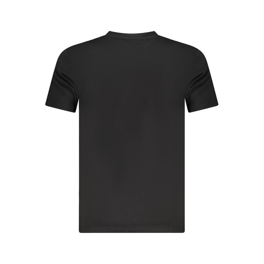 T-Shirt by Cavalli Class for men in cotton black & print features a plush silhouette, showcasing a sophisticated crew neckline and for a truly plush finish.
