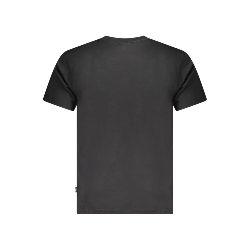 T-Shirt by Fila for men in organic cotton black features an edgy silhouette, meticulously detailed with a sophisticated and for a truly edgy finish.