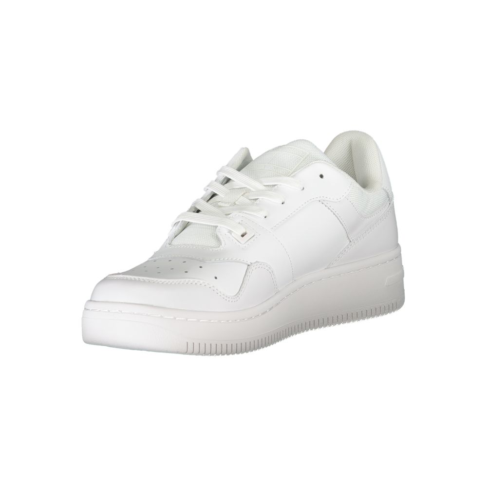 Sneakers by Tommy Hilfiger for men in polyester polyethylene leather white features an fashionable silhouette, showcasing the premium Crisp Men's Casual Polyester Polyethylene Leather Sneakers in a fashionable casual style that offers a fashionable finish for refined style.