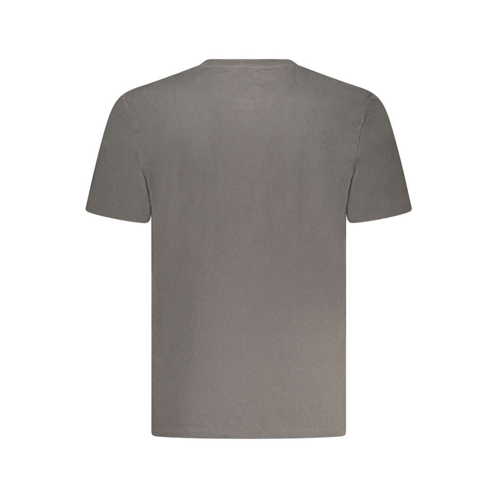 T-Shirt by Wrangler for men in cotton black & print showcases a unassuming silhouette, artfully detailed with a refined and unassuming for a sophisticated, contemporary look.