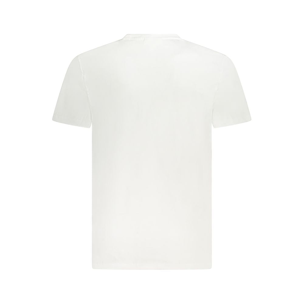 T-Shirt by Calvin Klein for men in cotton white showcases a fashionable silhouette, elegantly detailed with a fashionable and crew neckline for a sophisticated, high-fashion look.