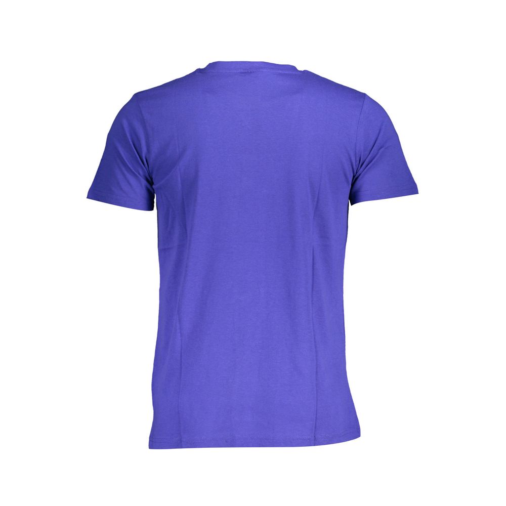 T-Shirt by Norway 1963 for men in cotton blue features an on trend silhouette, perfectly showcasing a on trend and crew neckline for an elevated aesthetic.