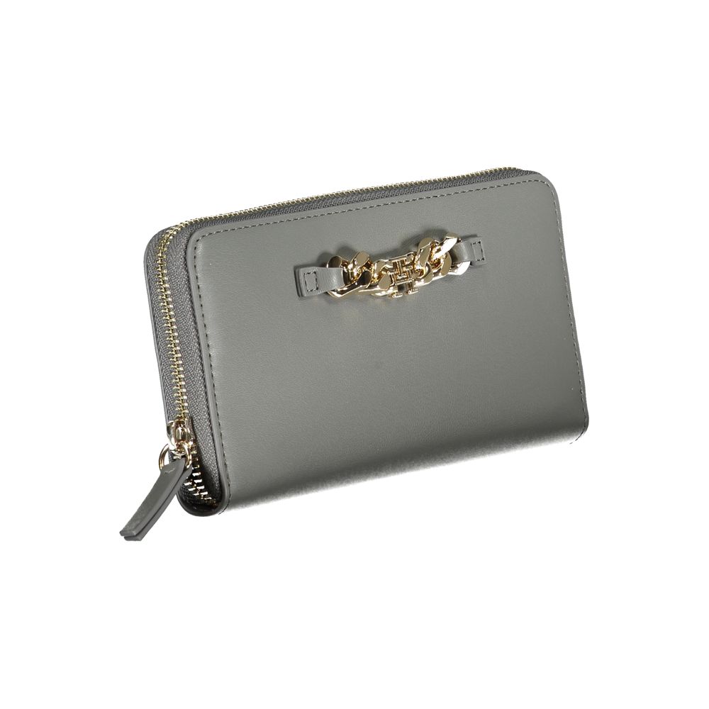 Wallet by Tommy Hilfiger for women in polyethylene gray presents a streamlined silhouette, showcasing the sophisticated design of the Polyethylene Wallet collection with functional coin-purse.