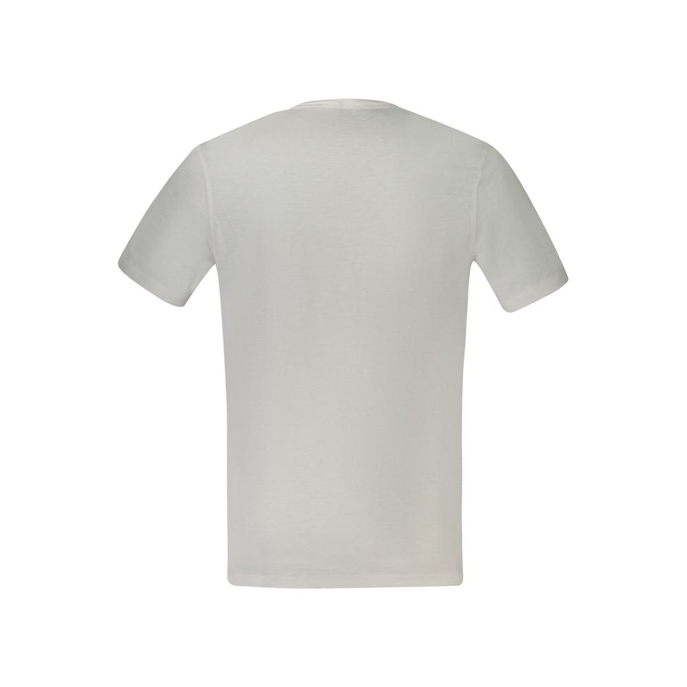 T-Shirt by Hugo Boss for men in cotton white & print features a plush silhouette, showcasing a sophisticated and for a truly plush finish.