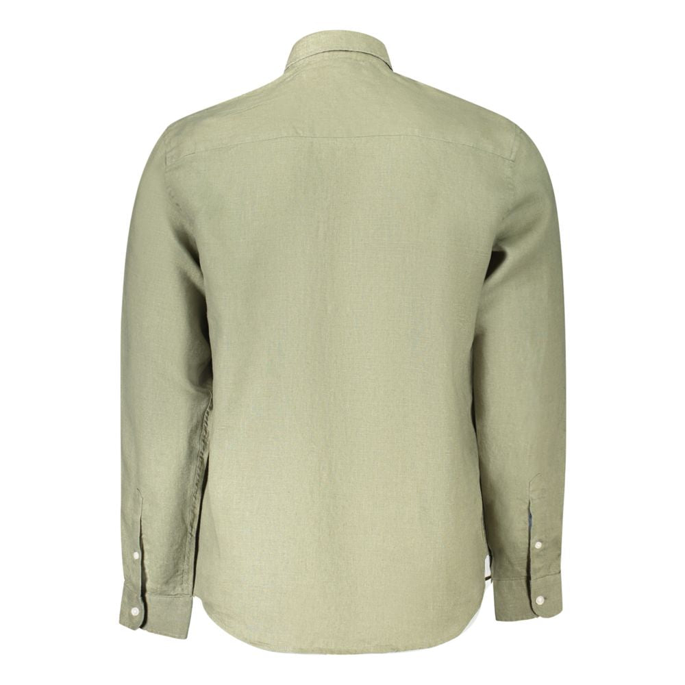 Shirt by North Sails for men in linen green features an architectural silhouette with a refined and elegant for a architectural look.