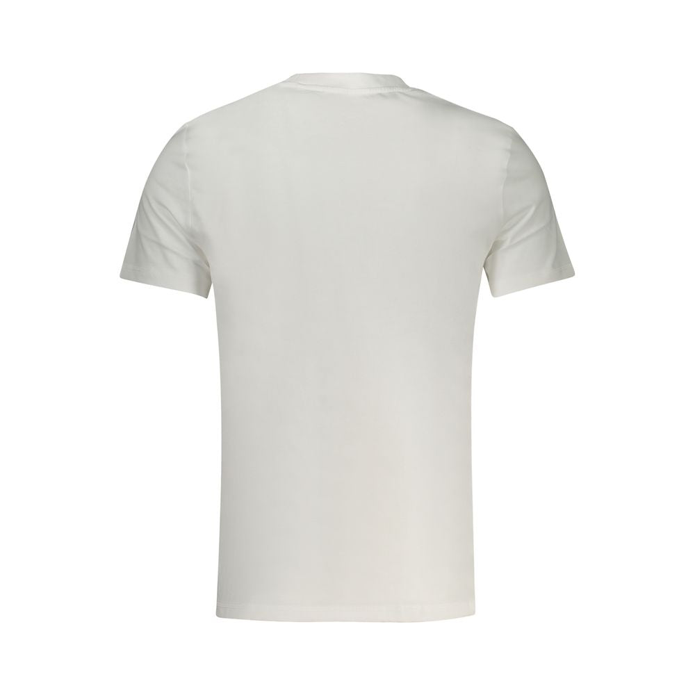T-Shirt by Guess Jeans for men in organic cotton white & print showcases a unassuming silhouette, artfully detailed with a refined crew neckline and unassuming for a sophisticated, contemporary look.