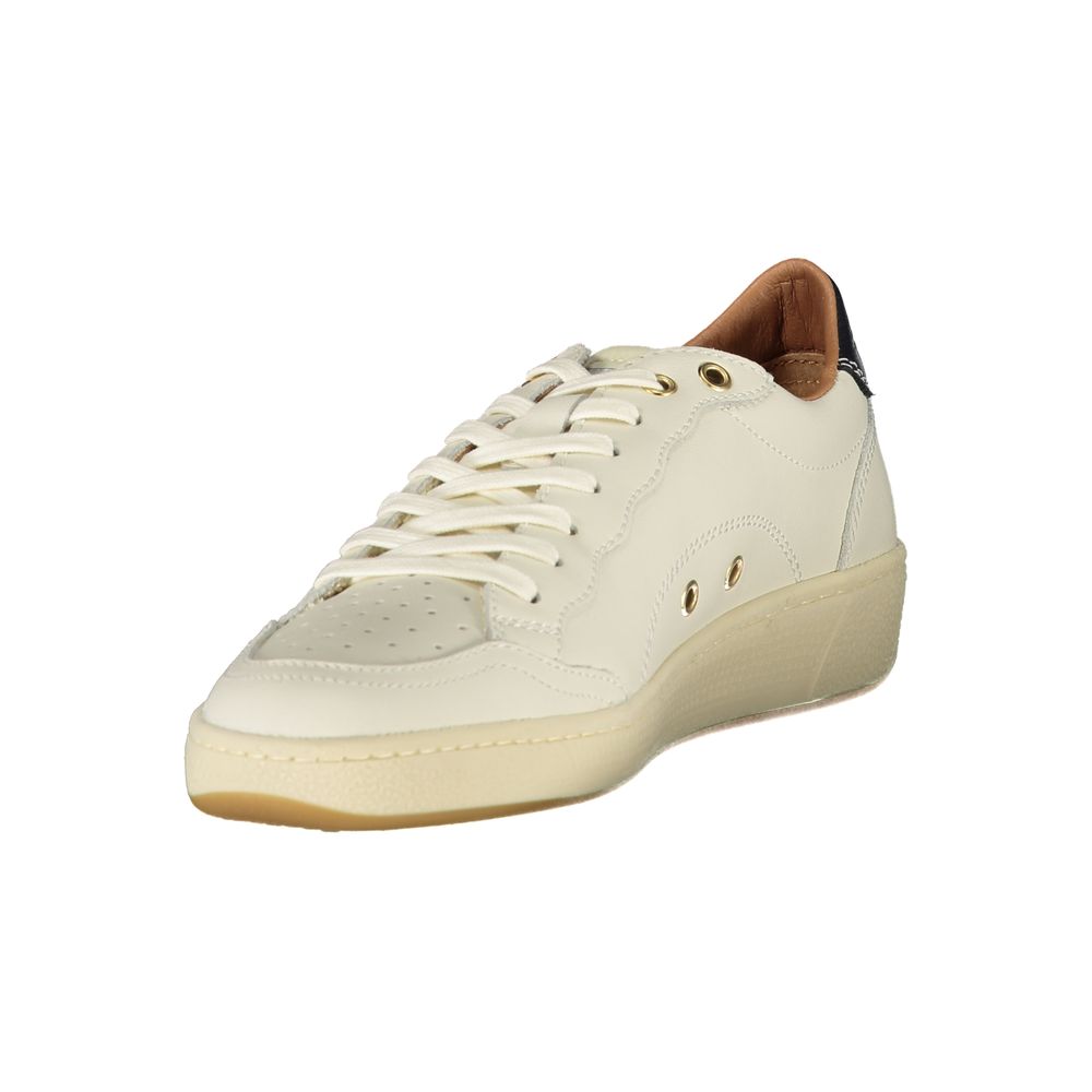 Sneakers by Blauer for women in polyester polyethylene leather black, white, signature-print & print features an sumptuous design from the Women's Low-Top Polyester Polyethylene Leather Sneakers collection, highlighting a sumptuous low-top style for a premium, high-fashion look.