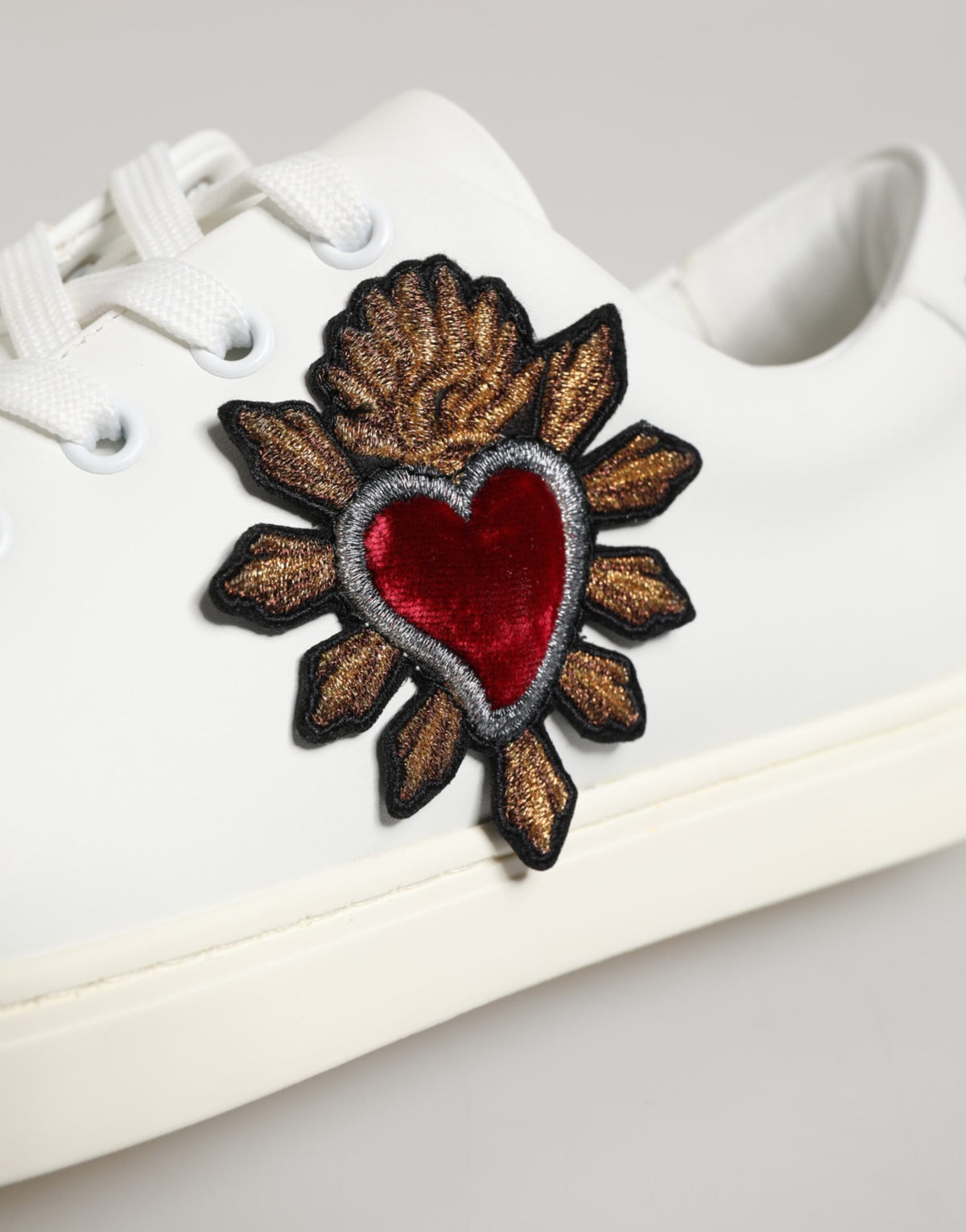 Dolce & Gabbana Heart Women's Low Top Calf Leather & Rubber Sneakers - White Patterned