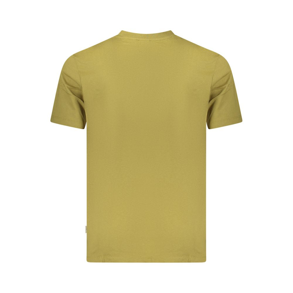 T-Shirt by Pepe Jeans for men in organic cotton green & signature showcases a fashionable silhouette, elegantly detailed with a fashionable and for a sophisticated, high-fashion look.