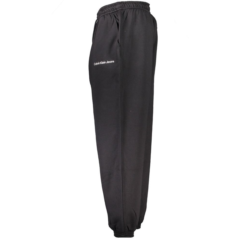 Joggers by Calvin Klein for men in cotton black presents a refined pantology silhouette, artfully defined by a refined pantology , long, and a sophisticated .