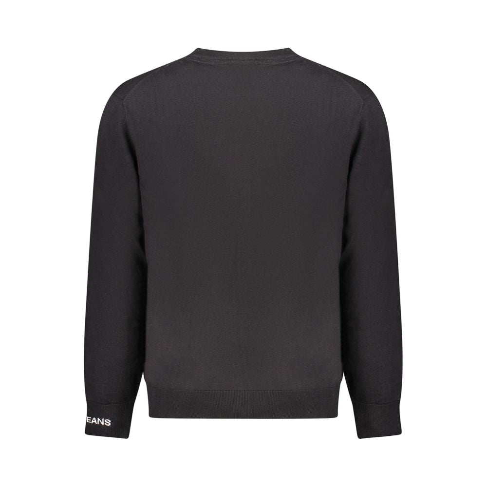 Sweatshirt by Pepe Jeans for men in cotton black presents a smart casual silhouette, featuring a smart casual and for a sophisticated look.