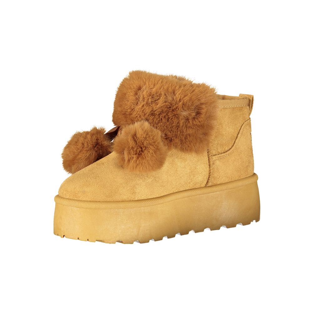 Wedge Ankle Boots by Laura Biagiotti for women in polyester polyethylene fur brown features an aerodynamic silhouette from the Women's Polyester Polyethylene Fur Wedge Ankle Boots collection, showcasing a aerodynamic wedge and refined for an aerodynamic look.