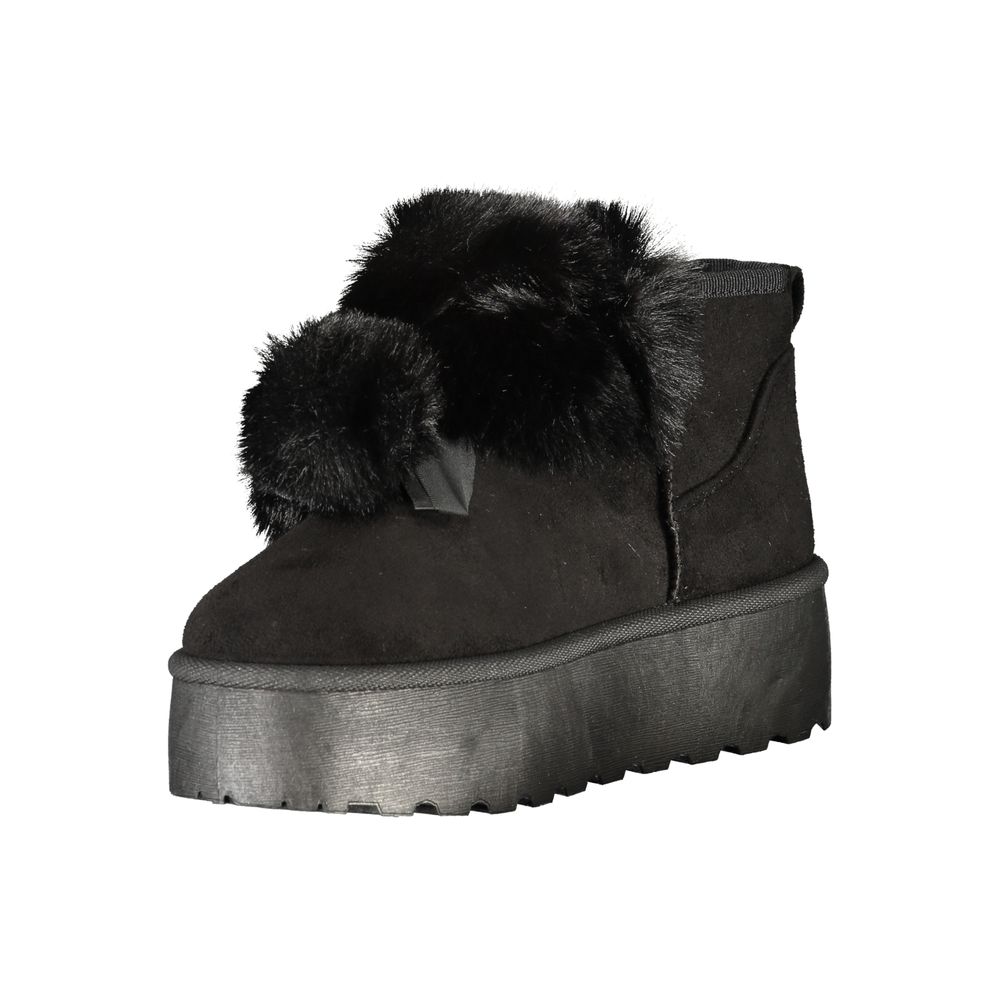 Wedge Ankle Winter Boots by Laura Biagiotti for women in polyester polyethylene fur black showcases a ergonomic silhouette from the Women's Polyester Polyethylene Fur Wedge Ankle Winter Boots collection, featuring a ergonomic wedge and a ergonomic .
