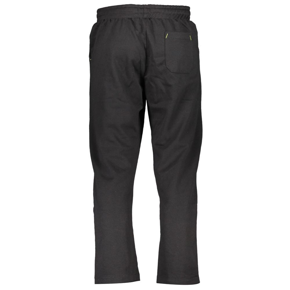 Joggers by Gianmarco Venturi for men in cotton black features an sophisticated and with a precise long, creating a sophisticated and sophisticated silhouette.