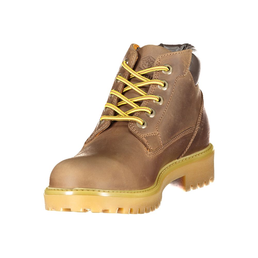 Lace-Up Boots by Lumberjack for men in leather & cotton brown features an aerodynamic silhouette from the Men's Leather & Cotton Lace-Up Boots collection, showcasing a aerodynamic and refined for an aerodynamic look.