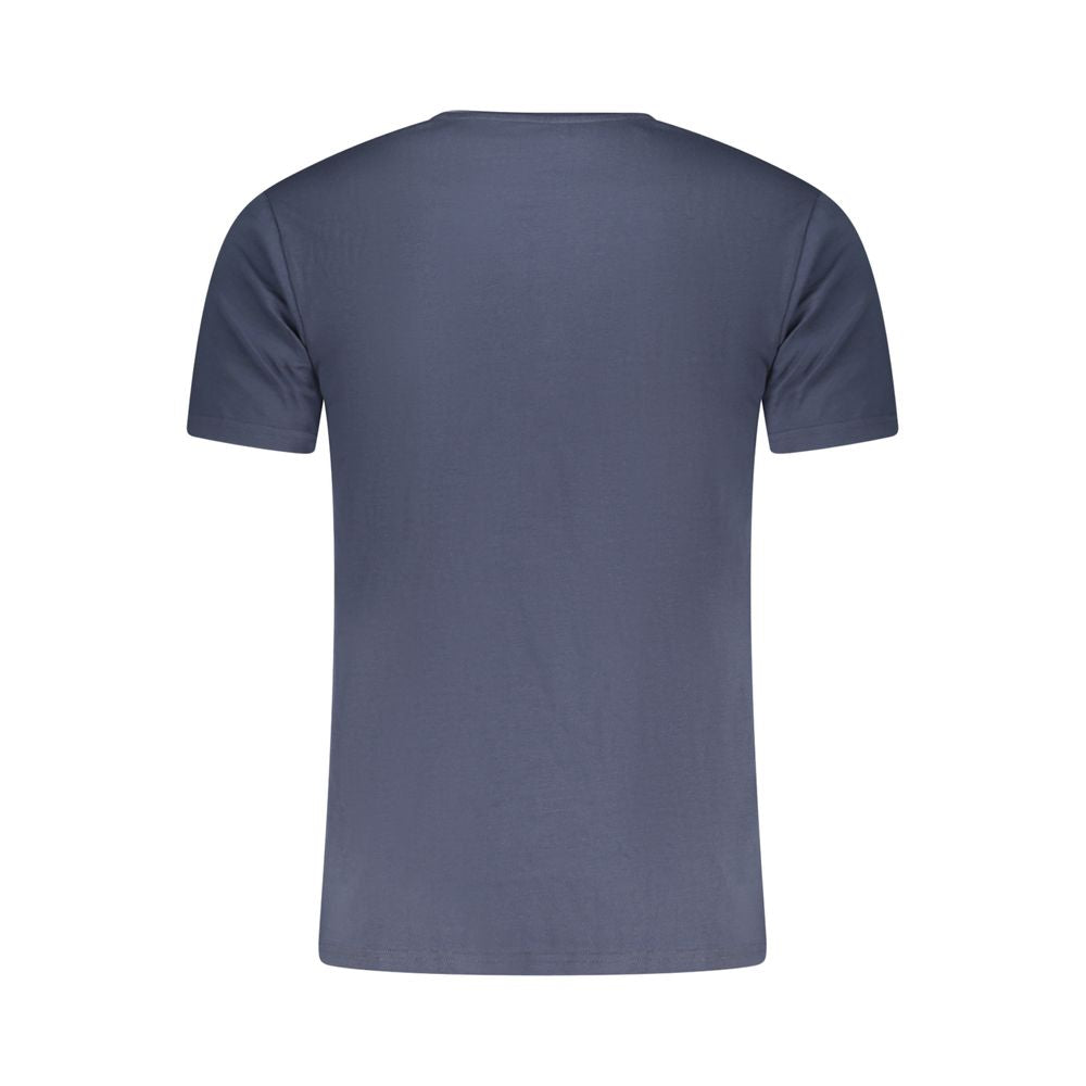 Activewear T-Shirt by Aeronautica Militare for men in stretch cotton blue & print presents a kinetic silhouette, showcasing the kinetic and v-neck neckline alongside functional for a premium, athletic look.