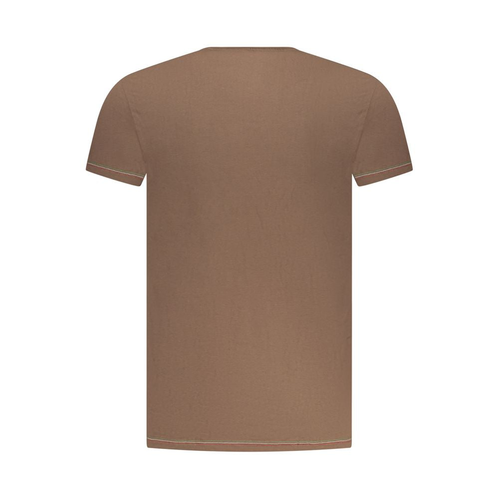 Activewear T-Shirt by Aeronautica Militare for men in stretch cotton brown & print features a dynamic silhouette with and crew neckline enhanced by functional .