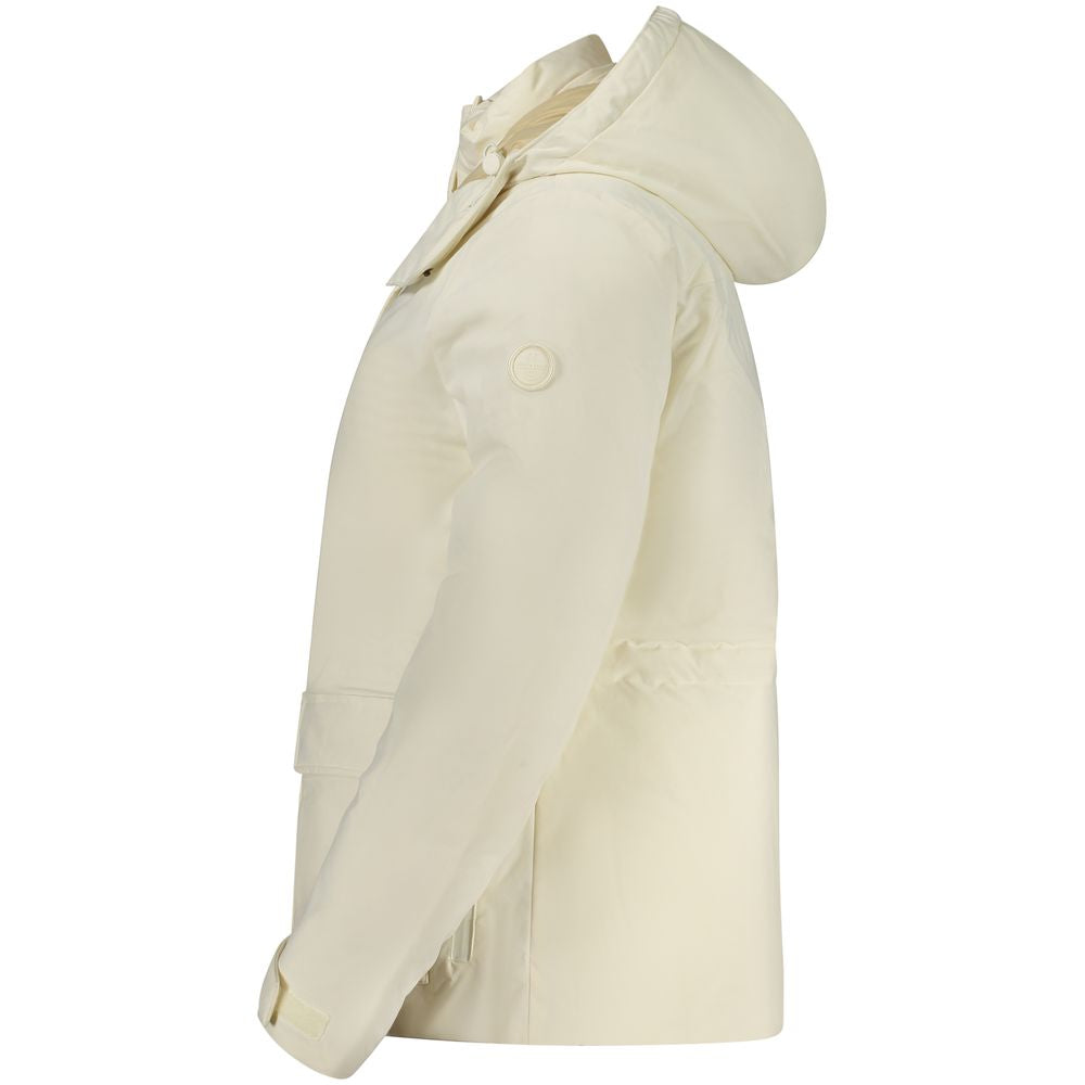 This Parka by North Sails for women in polyamide polyester viscose green, white & signature presents a utilitarian silhouette, meticulously detailed with and a utilitarian for a sophisticated, weather-ready look.
