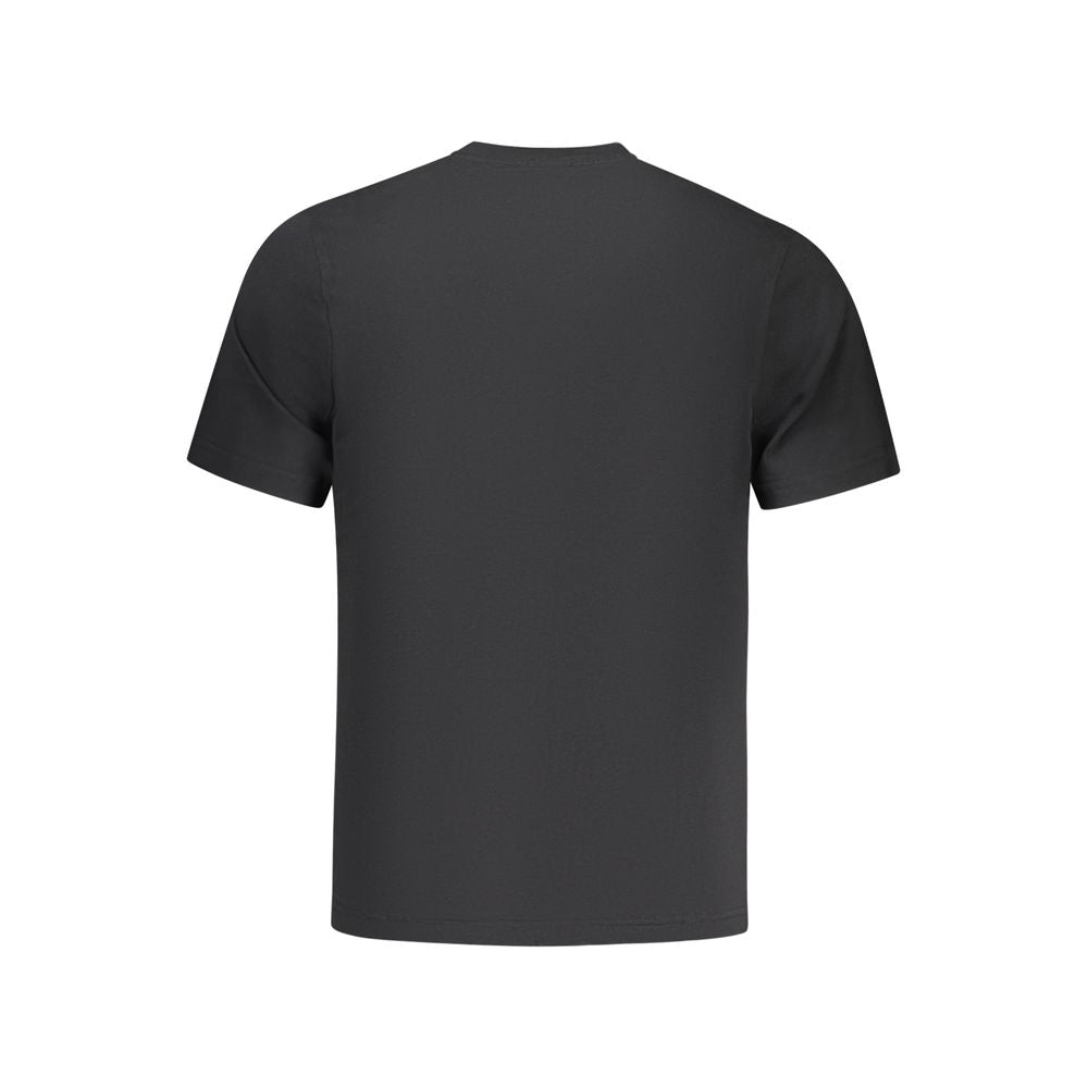 T-Shirt by North Sails for men in cotton black, signature & print showcases a fashionable silhouette, elegantly detailed with a fashionable and crew neckline for a sophisticated, high-fashion look.