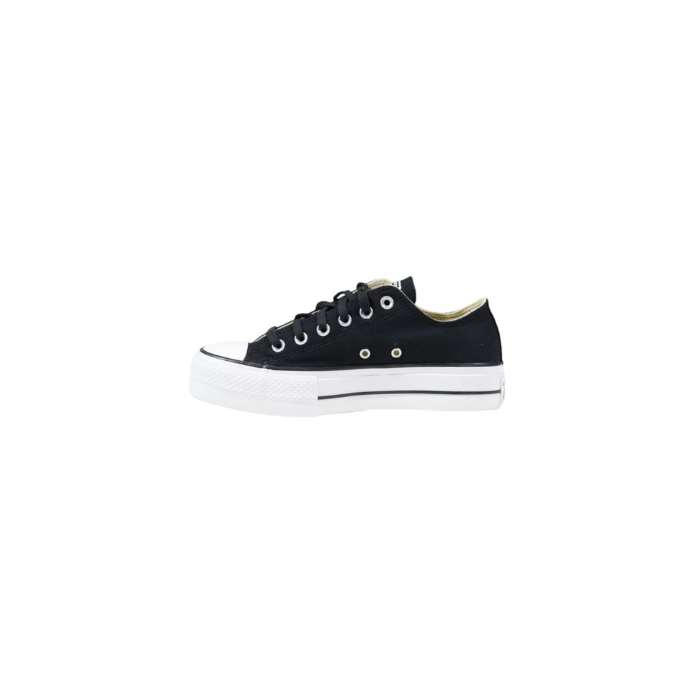 Sneakers by Converse for women in polyester black presents a sumptuous silhouette, artfully capturing the essence of the Women's Low-Top Casual Polyester Sneakers with its sumptuous low-top casual style design.