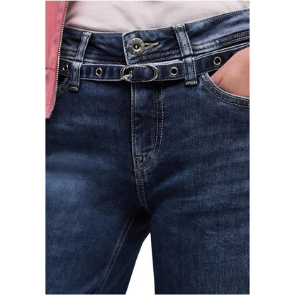 Jeans by Street One for women in stretch denim cotton blue features a refined silhouette with a refined relaxed-fit & wide, defined by a mid rise and a refined long for a refined finish.