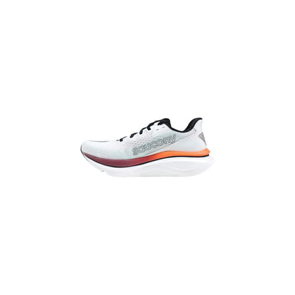 Sneakers by Saucony for men in polyurethane presents a sumptuous silhouette as Men's Athletic Polyurethane Sneakers, expertly defined by a sumptuous athletic style for a sumptuous, high-fashion look.