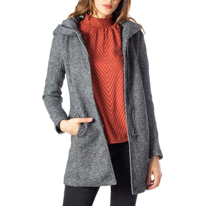 Hooded Overcoat by Only for women in cotton polyester gray features an voluminous silhouette, showcasing distinct hooded and a voluminous hooded neckline for a truly voluminous aesthetic.