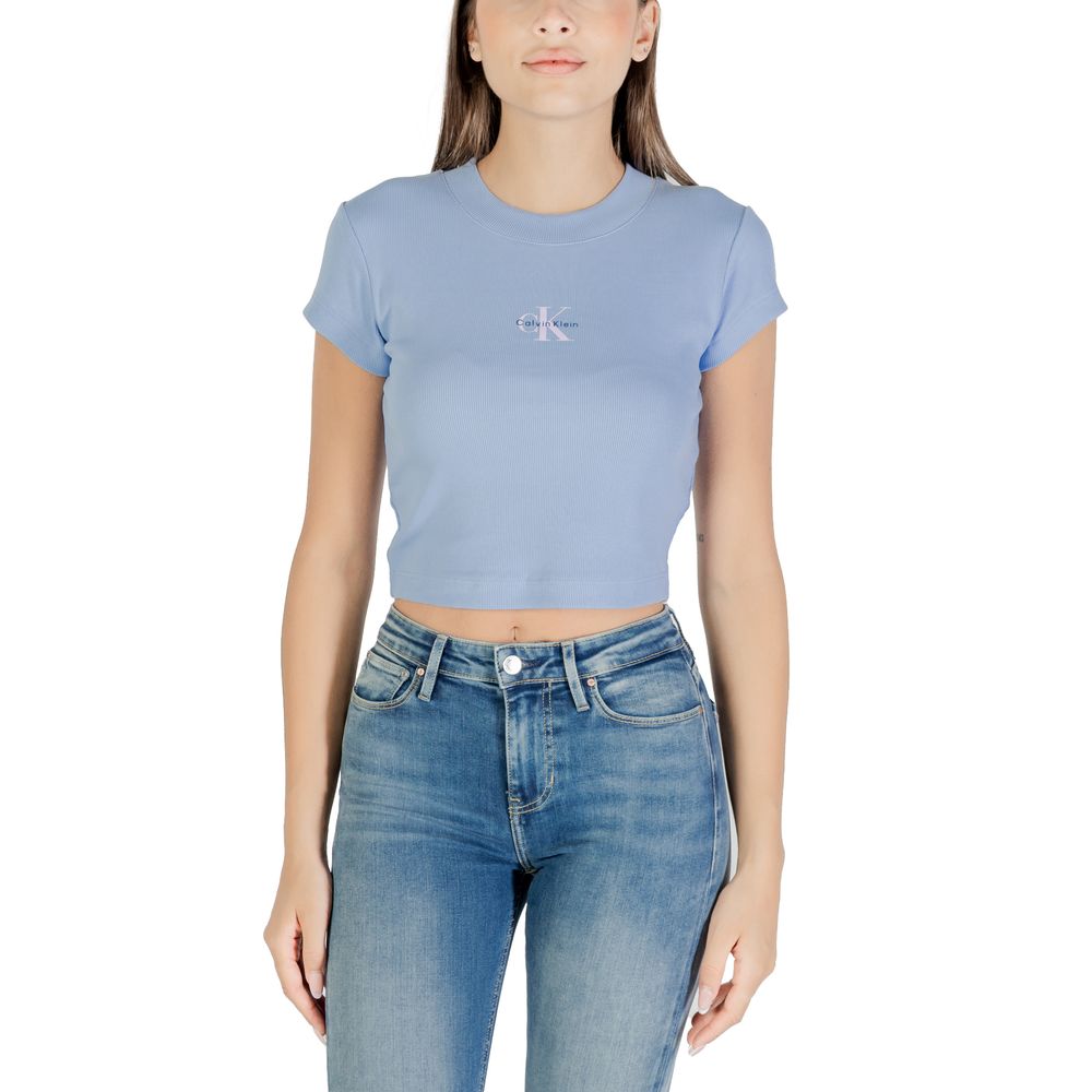 T-Shirt by Calvin Klein Jeans for women in stretch cotton blue showcases a chic silhouette, artfully detailed with a chic and short-sleeve for a chic finish.