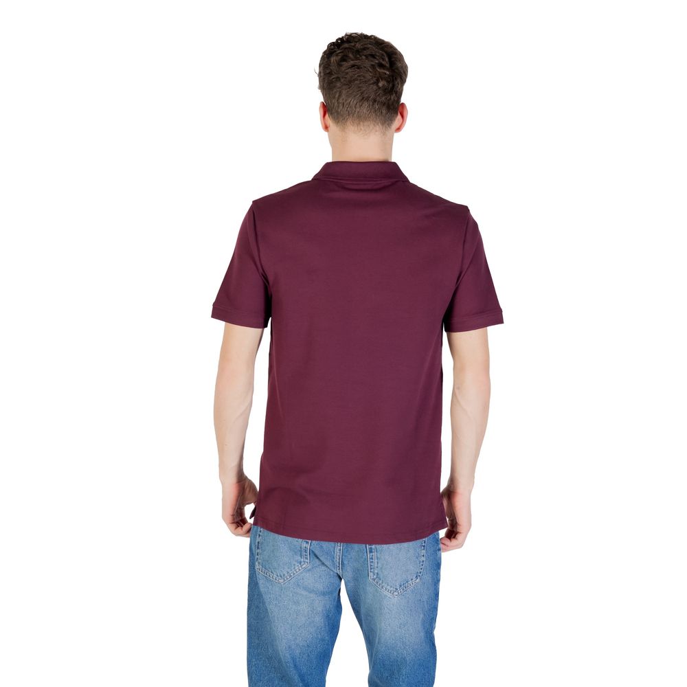 Polo Shirt by Lyle & Scott for men in stretch cotton bordeaux presents a distinguished silhouette, showcasing a sophisticated and distinguished for a truly distinguished finish.