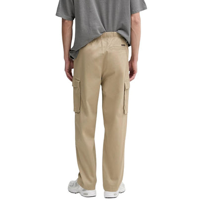 Cargo Pants by Calvin Klein Jeans for men in stretch cotton beige features an smart casual straight-leg & regular-fit and long, expertly tailored with a and smart casual utilitarian details for a sophisticated look.