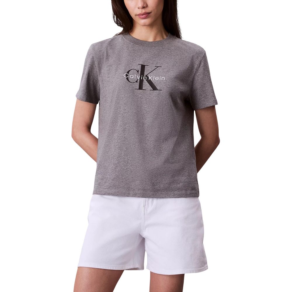 T-Shirt by Calvin Klein Jeans for women in cotton gray features an on trend silhouette, perfectly showcasing a on trend and for an elevated aesthetic.