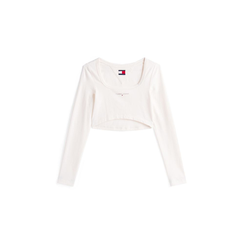 T-Shirt by Tommy Hilfiger Jeans for women in stretch cotton white features an edgy silhouette, meticulously detailed with a sophisticated and for a truly edgy finish.