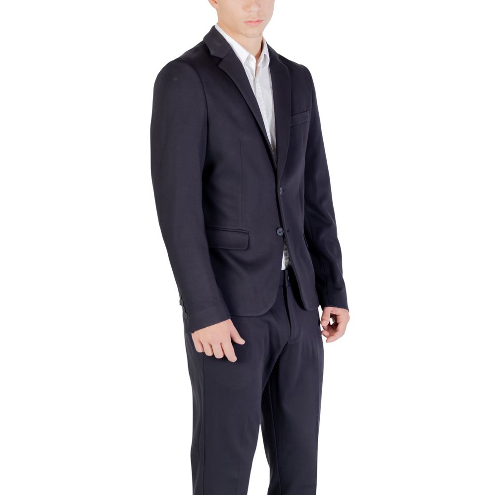 Blazer by Antony Morato for men in stretch viscose blue features an crisp silhouette with sophisticated and a crisp for a truly crisp finish.