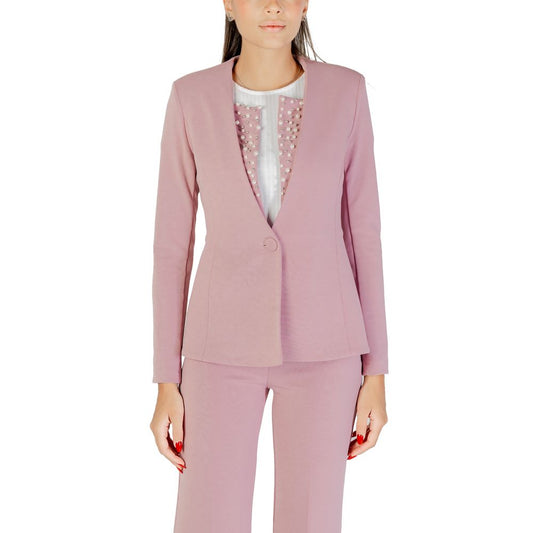 Blazer by Rinascimento for women in stretch polyester multicolor features an sartorial silhouette, showcasing a sophisticated and sartorial for a truly sartorial finish.