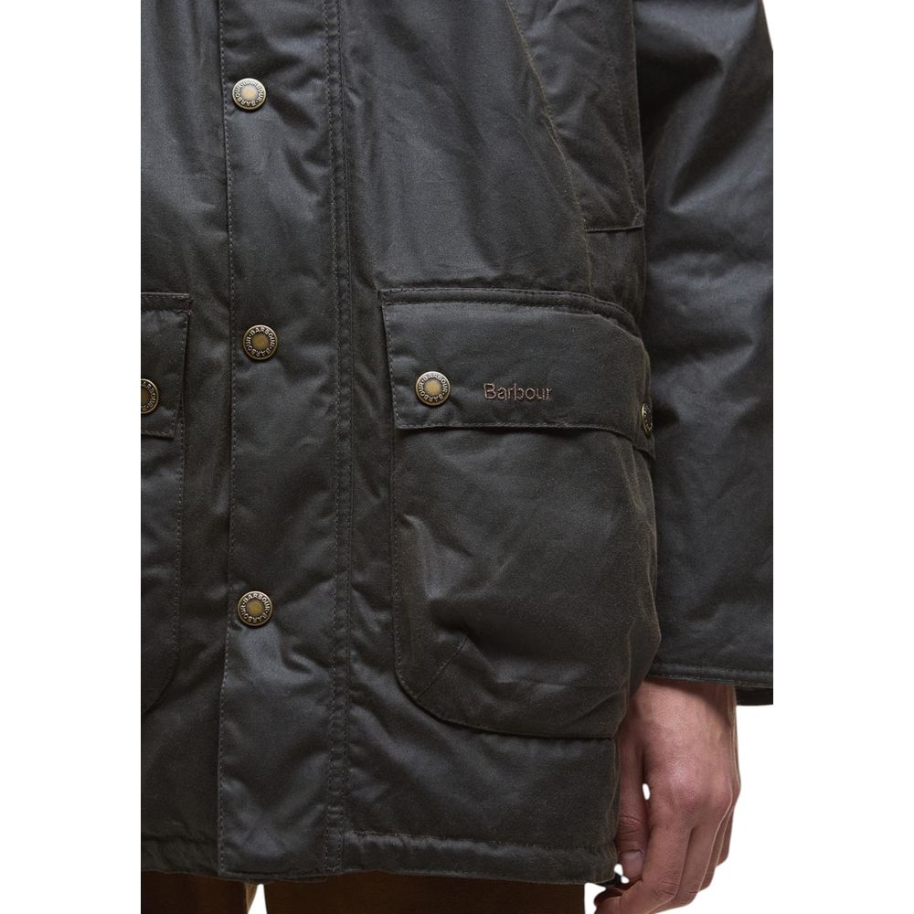 Hooded Parka by Barbour for men in cotton & metal green, presenting a cosy silhouette with distinctive pockets & hooded and a refined .