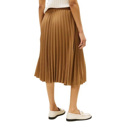 Skirt by Tommy Hilfiger for women in polyester brown features an relaxed-yet-refined silhouette that elegantly showcases the Women's Midi Lightweight Pleated Polyester Skirt design and sophisticated midi.