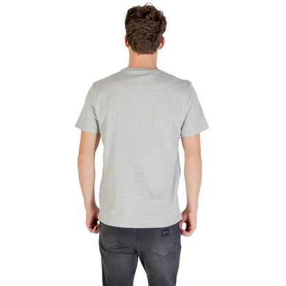 T-Shirt by Ralph Lauren for men in cotton gray features an edgy silhouette, meticulously detailed with a sophisticated and round crew neckline for a truly edgy finish.