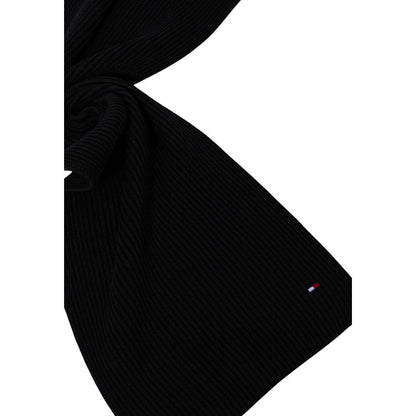Beanie Hat by Tommy Hilfiger for men in cashmere cotton blend black features a refined luxury silhouette, artfully capturing the essence of the refined luxury Cashmere Cotton Blend Beanie Hat design for a sophisticated, premium look.
