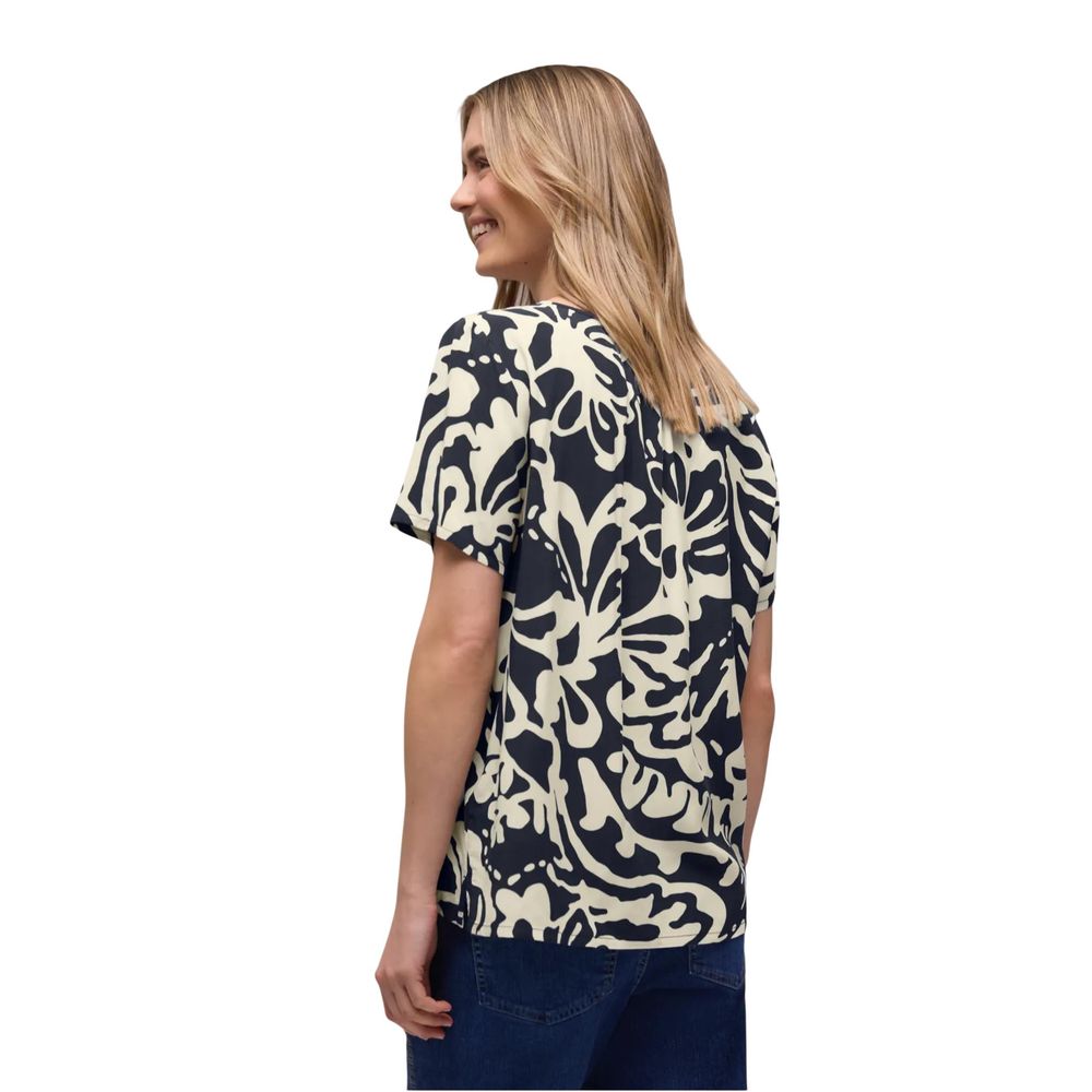 Shirt by Street One for women in viscose blue presents a discerning silhouette, showcasing a sophisticated v-neck neckline and for a truly discerning finish.