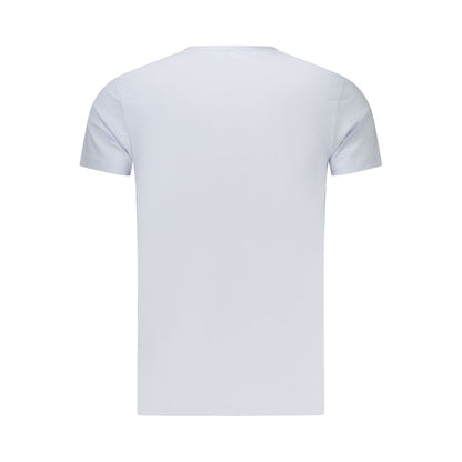 T-Shirt by Pepe Jeans for men in cotton blue & print features an on trend silhouette, perfectly showcasing a on trend and for an elevated aesthetic.