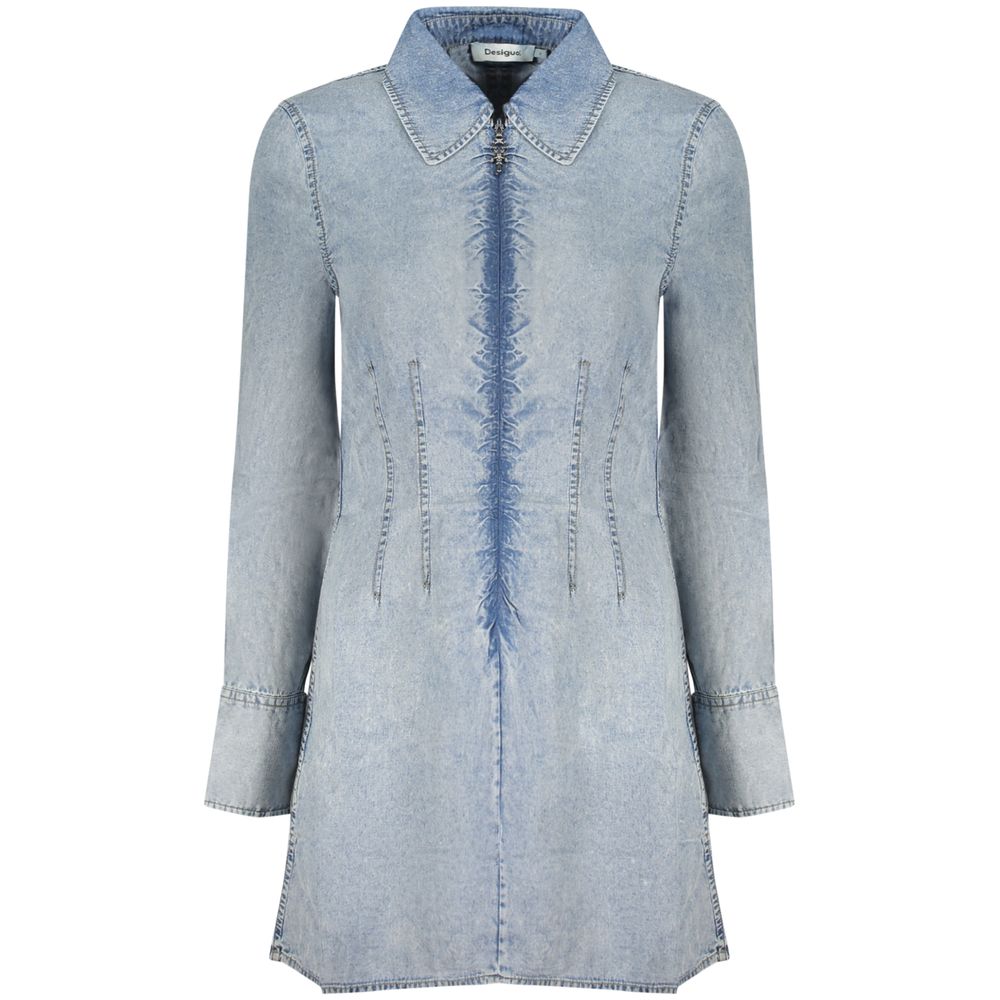 Dress by Desigual for women in lyocell azzurro features an magnificent silhouette, artfully detailed with a magnificent and that flows into an magnificent short.