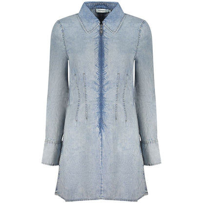 Dress by Desigual for women in lyocell azzurro features an magnificent silhouette, artfully detailed with a magnificent and that flows into an magnificent short.