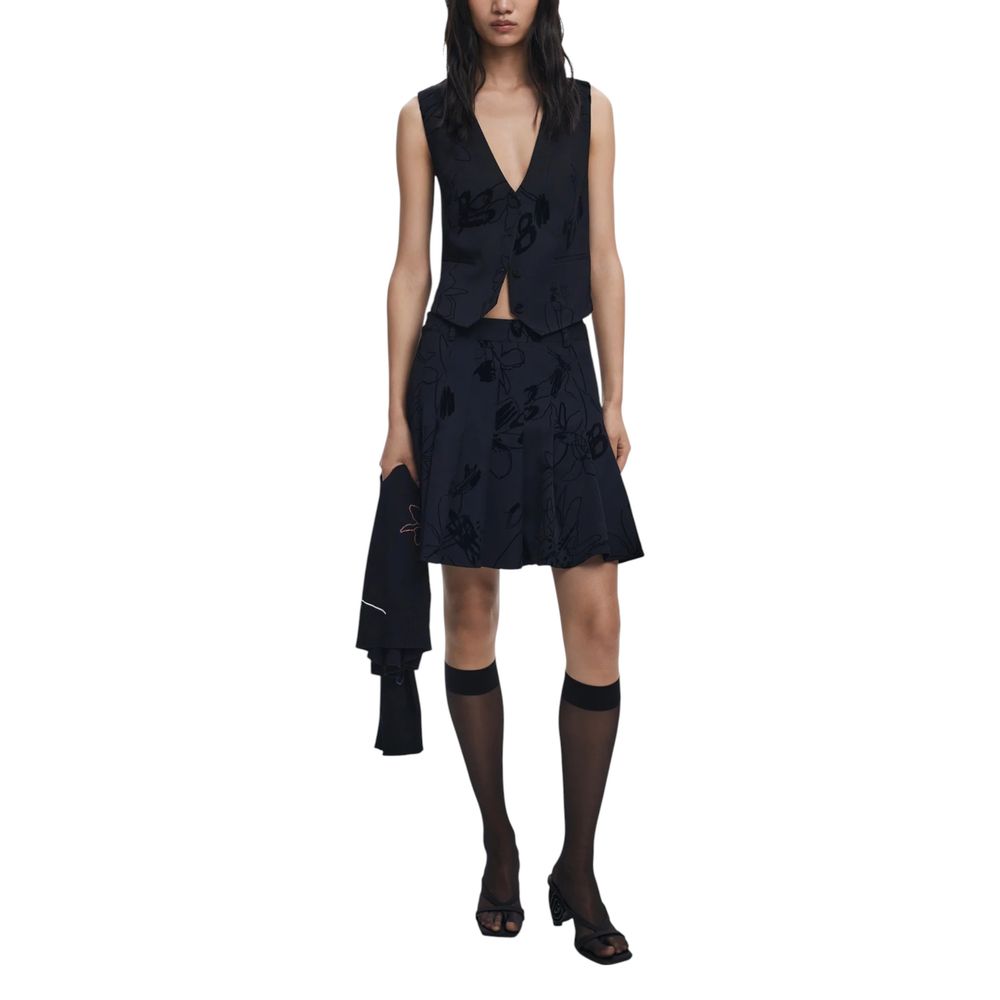 Skirt by Desigual for women in stretch viscose polyester black, patterned & floral features an relaxed-yet-refined silhouette that elegantly showcases the Women's Flared Stretch Viscose Polyester Mini Skirt design and sophisticated mini.