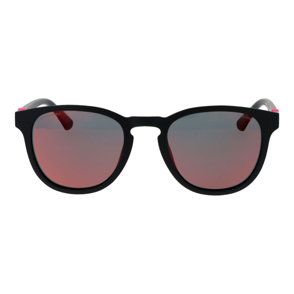 Sunglasses by Police for men in plastic and black presents a sumptuous silhouette, featuring black coloured frame and full-rim panto frame design with polarized mirrored category-3-dark-tint lens for a sumptuous look.
