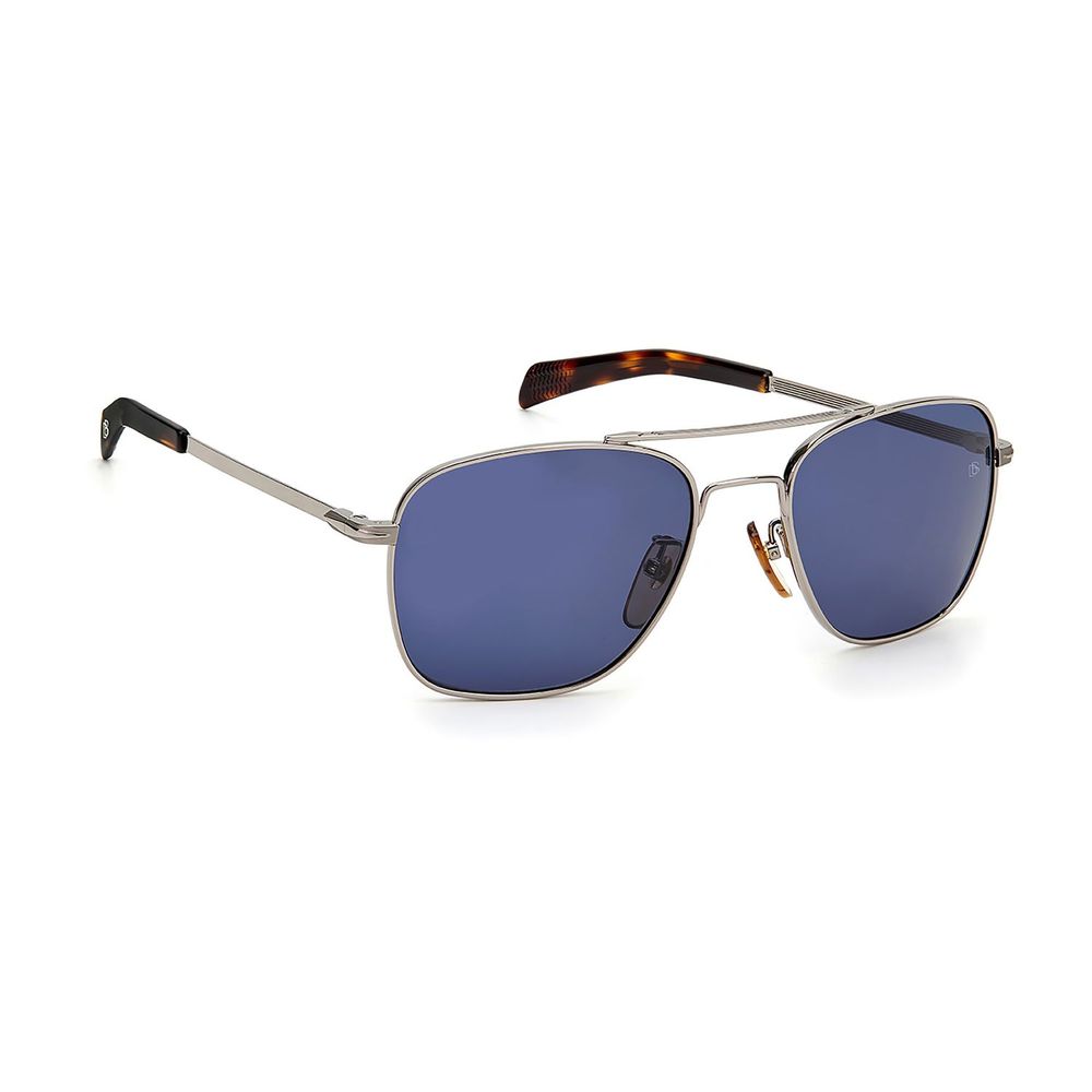 This Sunglasses by David Beckham for men in gray presents a sumptuous silhouette, showcasing a sumptuous full-rim square frame design in gunmetal coloured frame and high-performance non-polarized category-3-dark-tint lens.