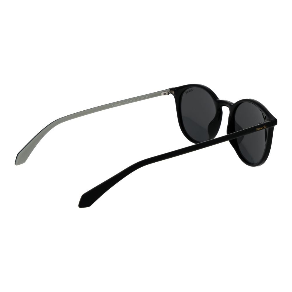 Sunglasses by Polaroid for men in polycarbonate & metal black features an lustrous full-rim panto frame design with black coloured frame detailing and polarized category-3-dark-tint lens for a lustrous aesthetic.
